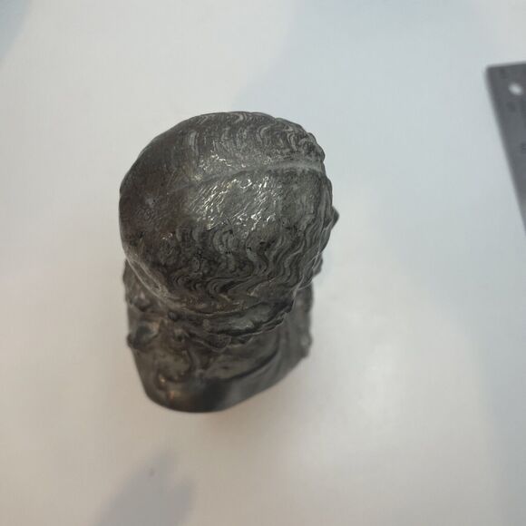 Antique Silver Plate Sacred Heart Statue Of Jesus About 7”H - Picture 7 of 9